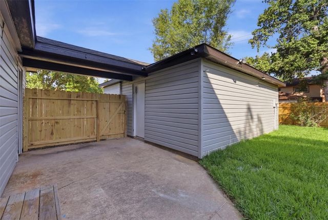 3930 Cypress Hill Drive, Spring, TX 77388