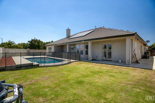 11502 Summit Point Court, Bakersfield, CA 93312