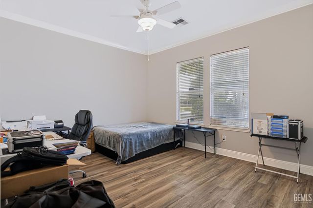 11502 Summit Point Court, Bakersfield, CA 93312