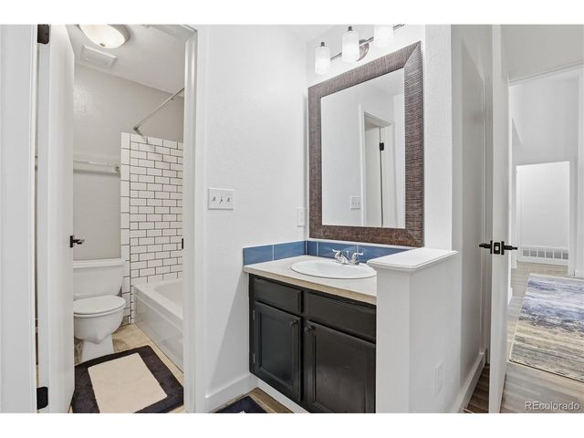 8378 S Upham Way 8378-A305, Littleton, CO 80128