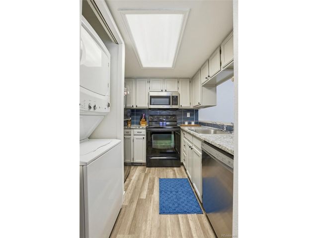 8378 S Upham Way 8378-A305, Littleton, CO 80128