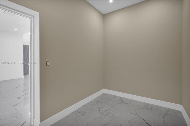 9505 SW 67th Avenue, Pinecrest, FL 33156