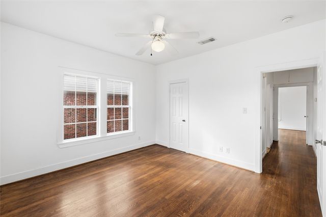 2218 Arbor Street B, Houston, TX 77004