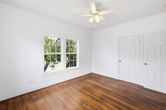 2218 Arbor Street B, Houston, TX 77004