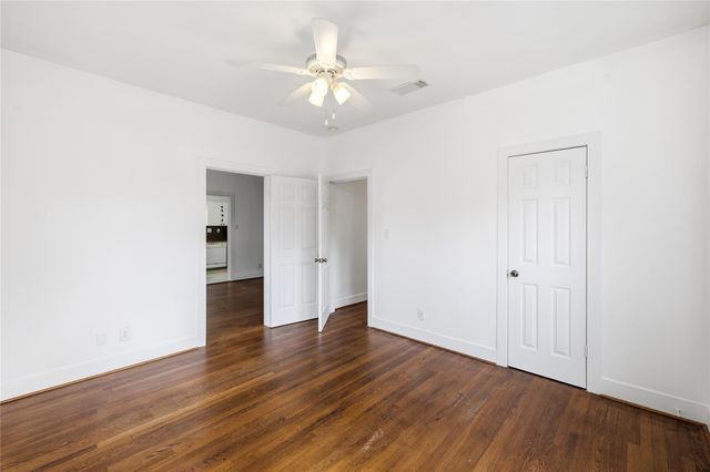 2218 Arbor Street B, Houston, TX 77004