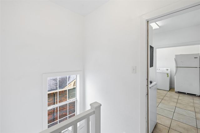 2218 Arbor Street B, Houston, TX 77004