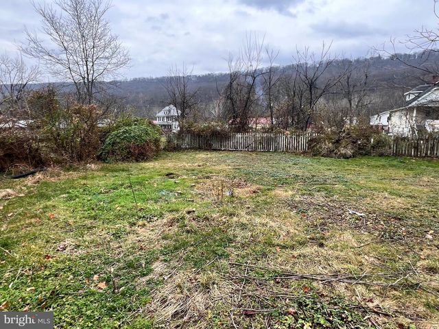 664 NATIONAL HWY, Lavale, MD 21502