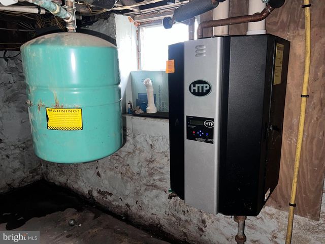 664 NATIONAL HWY, Lavale, MD 21502