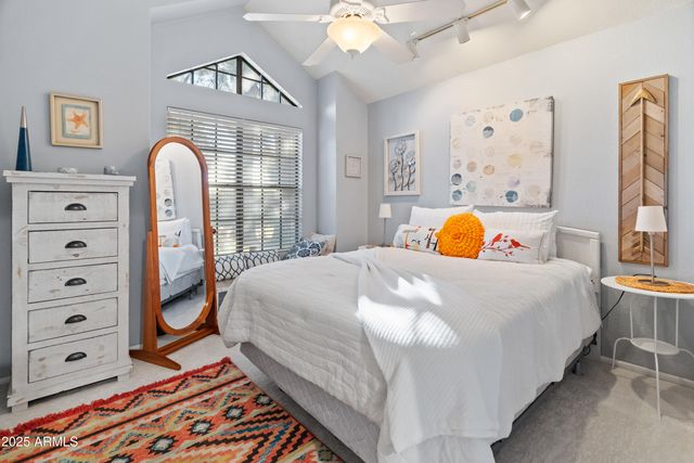 1804 E VELVET Drive, Tempe, AZ 85284