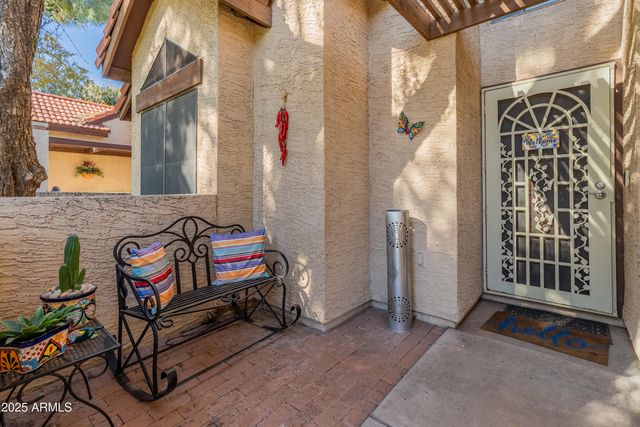 1804 E VELVET Drive, Tempe, AZ 85284