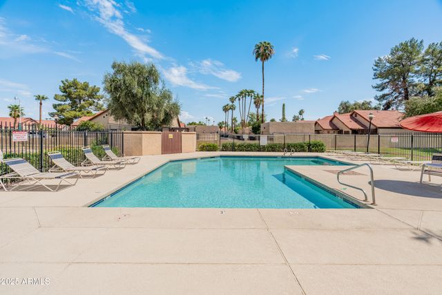 1804 E VELVET Drive, Tempe, AZ 85284