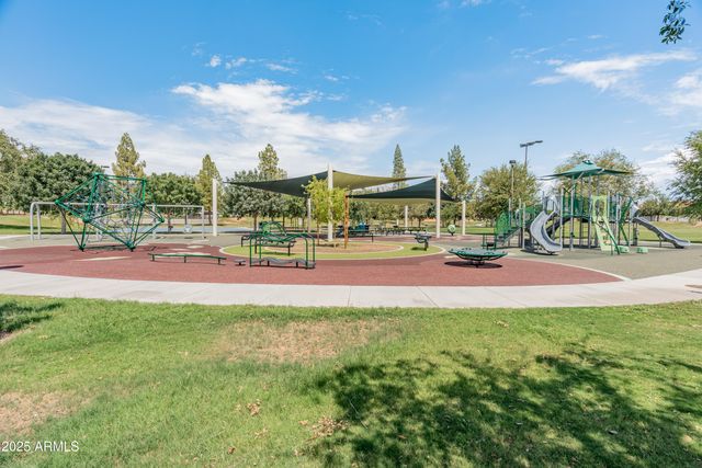 1804 E VELVET Drive, Tempe, AZ 85284