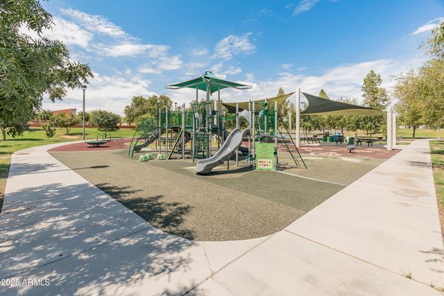 1804 E VELVET Drive, Tempe, AZ 85284