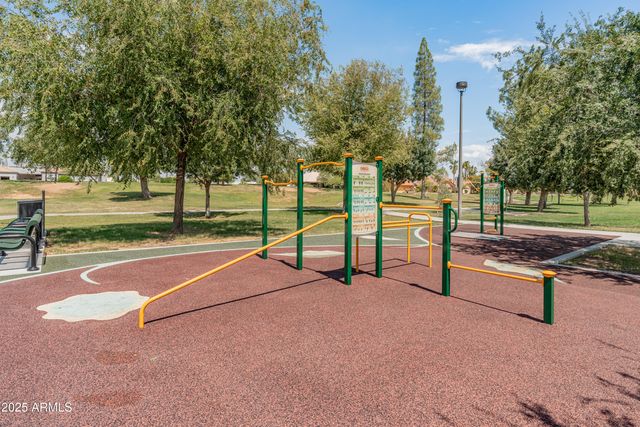 1804 E VELVET Drive, Tempe, AZ 85284