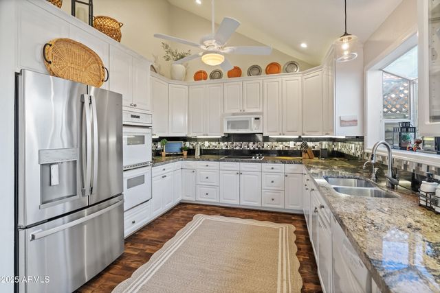 1804 E VELVET Drive, Tempe, AZ 85284