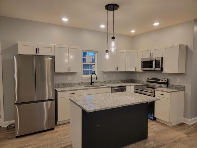 1300 W Sherry Drive, Rossville, GA 30741