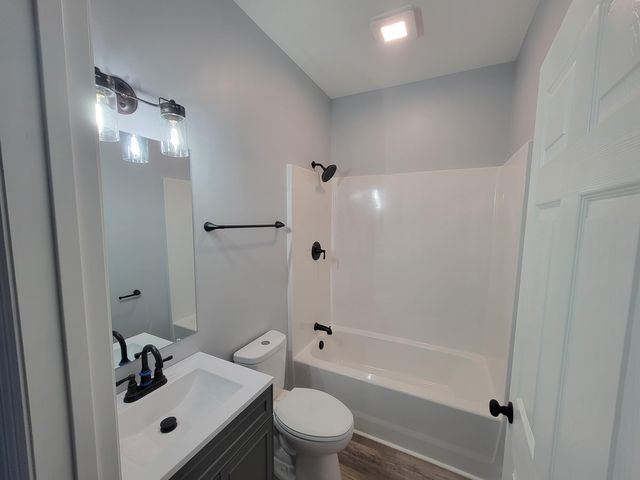 1300 W Sherry Drive, Rossville, GA 30741