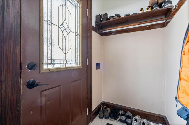 627 N 20th Avenue E, Duluth, MN 55812