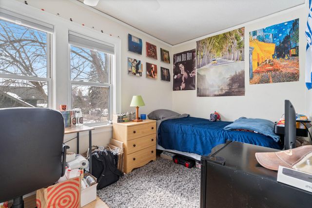 627 N 20th Avenue E, Duluth, MN 55812