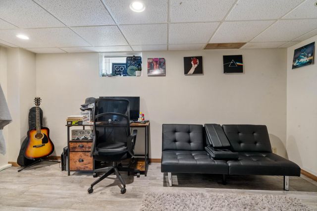 627 N 20th Avenue E, Duluth, MN 55812