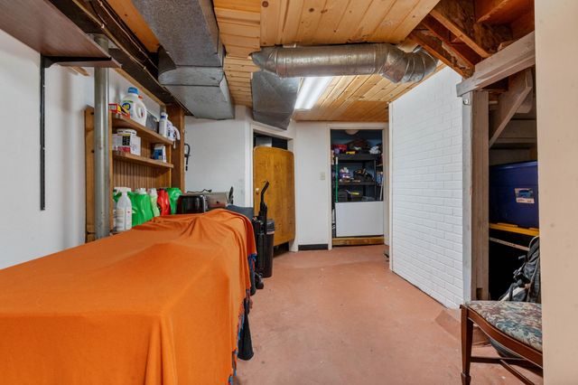 627 N 20th Avenue E, Duluth, MN 55812