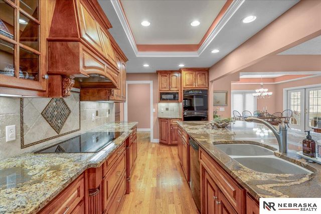 20711 Flavin Street, Omaha, NE 68022