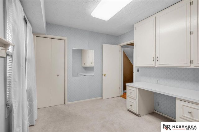20711 Flavin Street, Omaha, NE 68022