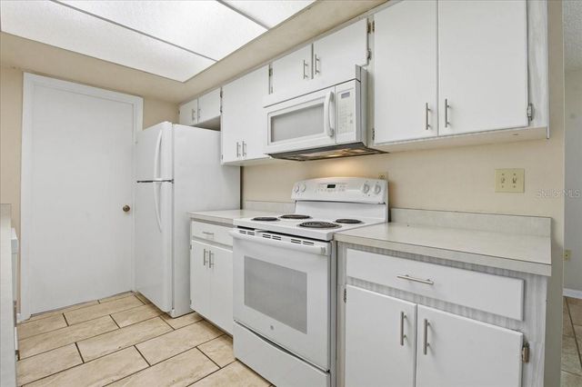 425 S RAMONA AVE, Lake Alfred, FL 33850