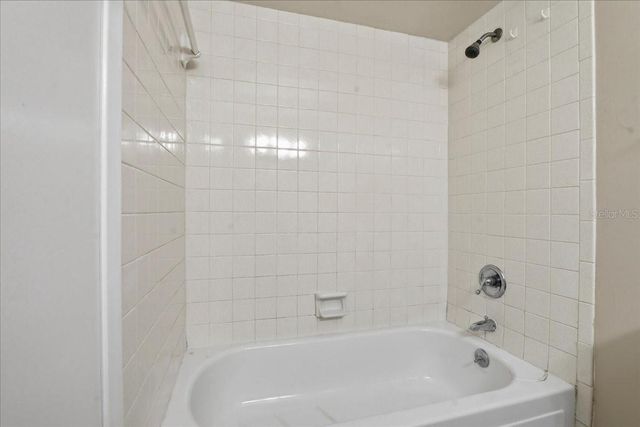 425 S RAMONA AVE, Lake Alfred, FL 33850