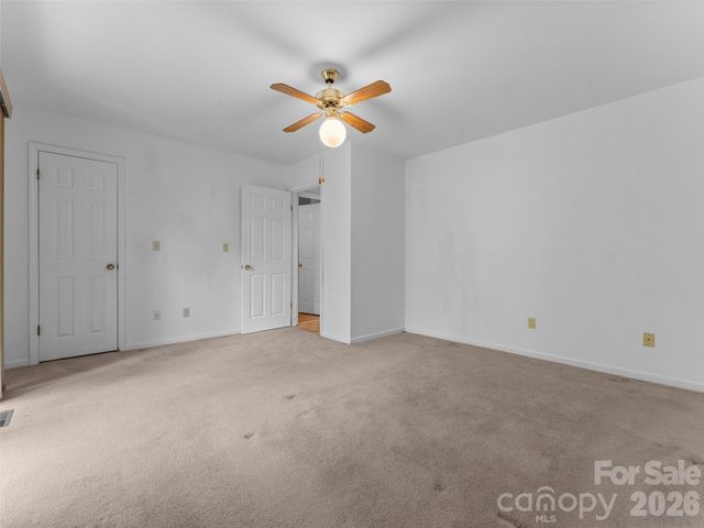 323 Burrell Mountain Road, Brevard, NC 28712