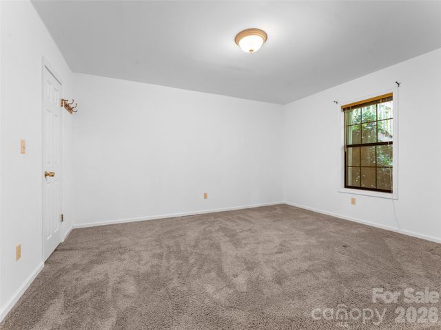 323 Burrell Mountain Road, Brevard, NC 28712
