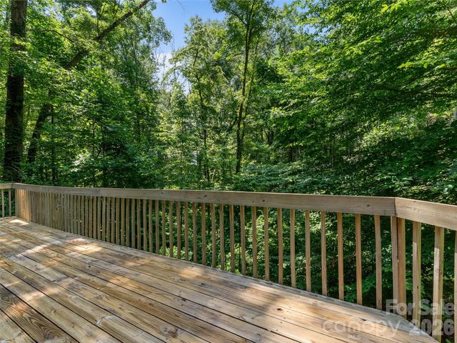323 Burrell Mountain Road, Brevard, NC 28712