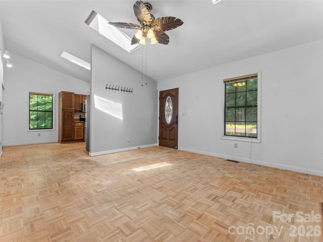 323 Burrell Mountain Road, Brevard, NC 28712