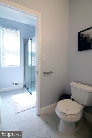 15 KENTSDALE DR, Pennington, NJ 08534