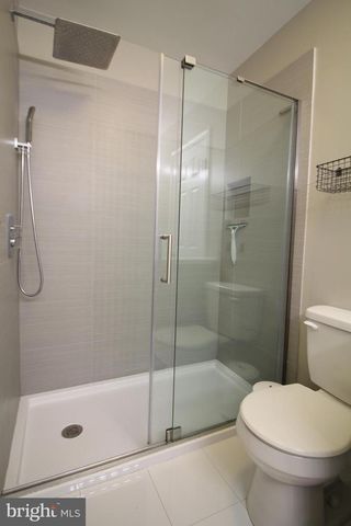 15 KENTSDALE DR, Pennington, NJ 08534