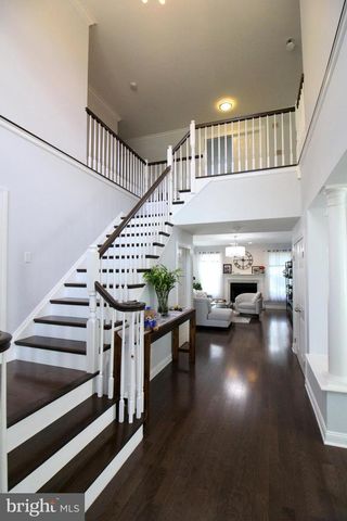 15 KENTSDALE DR, Pennington, NJ 08534