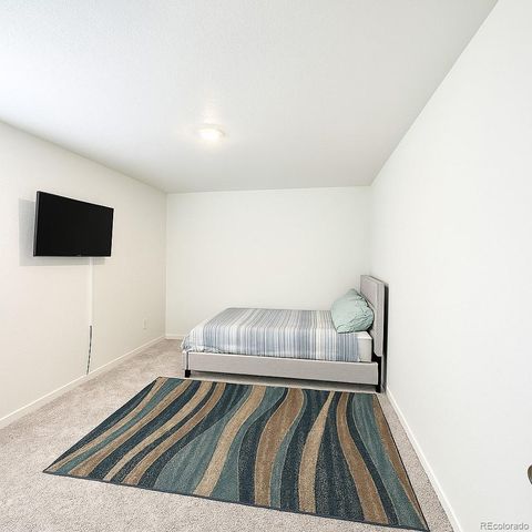 37 S Waterloo Street, Aurora, CO 80018