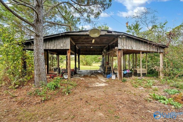 106 County Road 404, Cullman, AL 35077