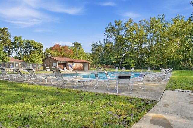 1237 Woodbrook Lane, 281, Columbus, OH 43223