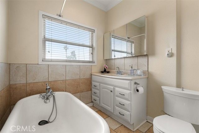 4125 S Figueroa 410, Los Angeles, CA 90037