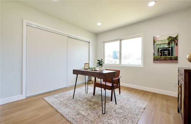 8147 Aldea Avenue, Lake Balboa, CA 91406