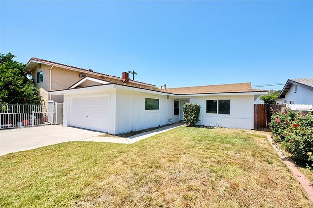 8147 Aldea Avenue, Lake Balboa, CA 91406