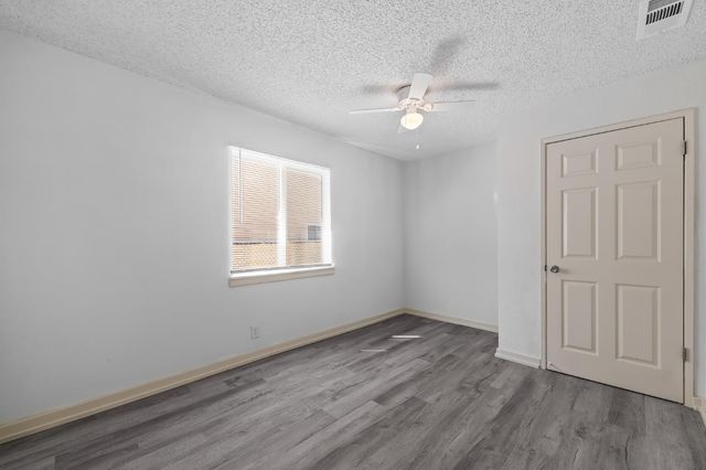 2320 S Lily Avenue, Fresno, CA 93706