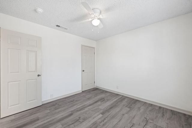 2320 S Lily Avenue, Fresno, CA 93706