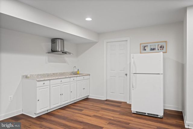 2005 PAISLEY CT, Woodbridge, VA 22191