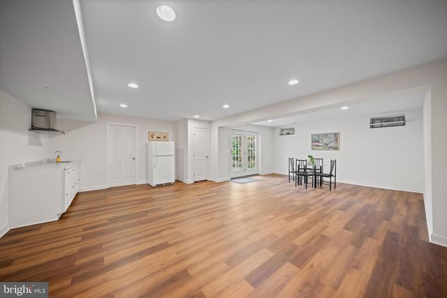 2005 PAISLEY CT, Woodbridge, VA 22191