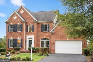 2005 PAISLEY CT, Woodbridge, VA 22191