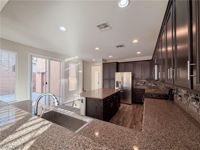 10733 Mentesana Avenue, Las Vegas, NV 89166