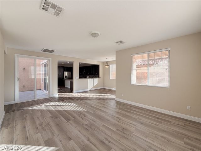 10733 Mentesana Avenue, Las Vegas, NV 89166