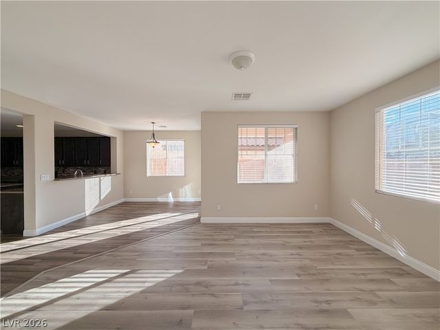 10733 Mentesana Avenue, Las Vegas, NV 89166